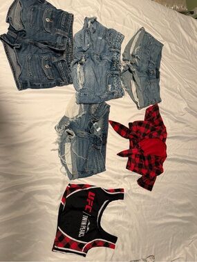 Twin Peaks Girl Costume Bundle | Boots, Low-Rise Shorts, Belt & More❤️